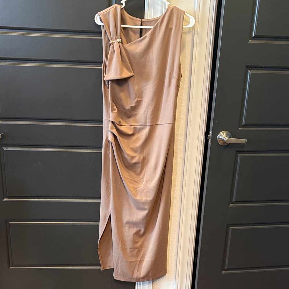Chic Tan Bow on one Shoulder Dress